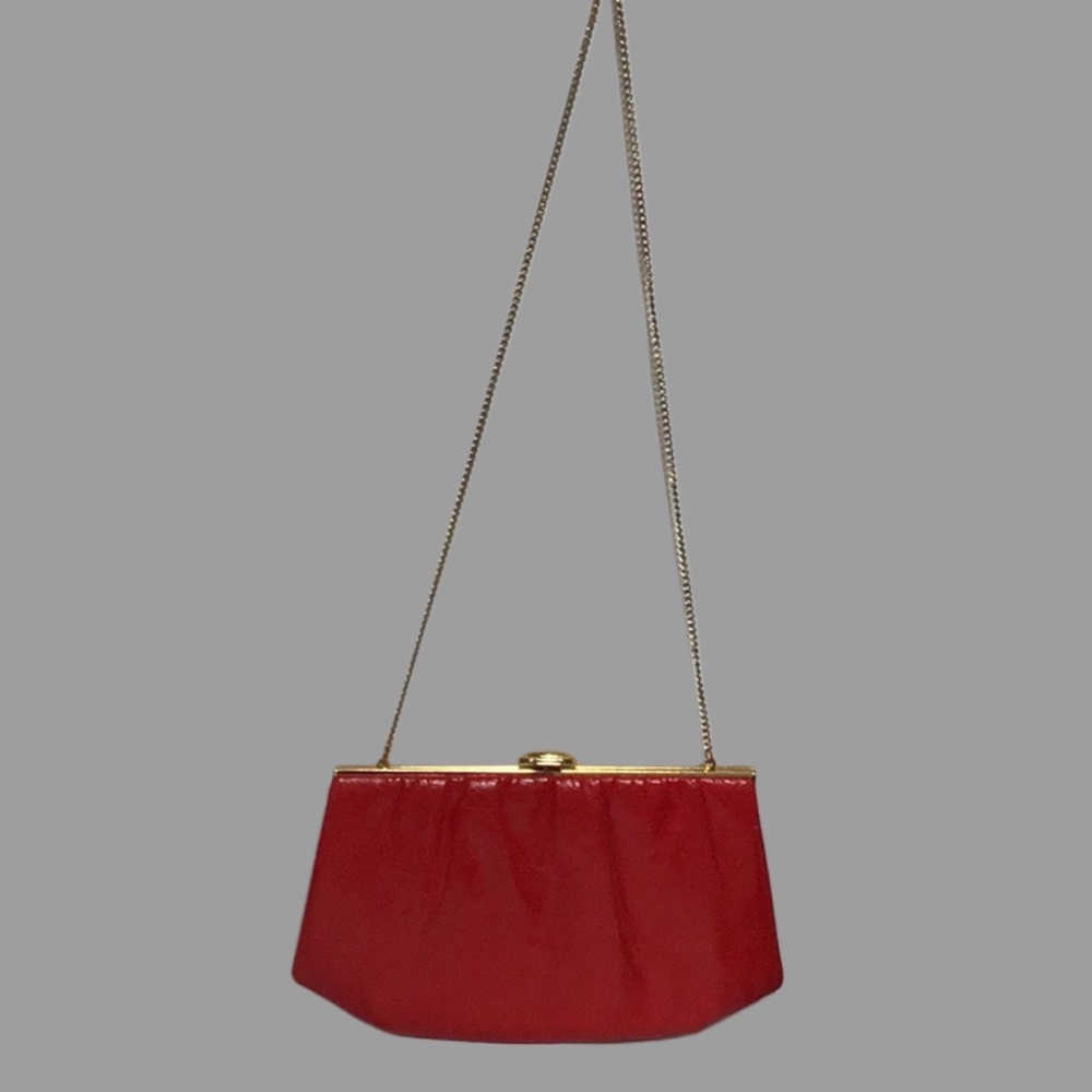 Vintage Red Textured Leather Shoulder Bag Clutch with Top Clasp and Chain Strap - Picture 2 of 7